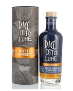 Flaske Diciotto Lune Botte Whisky grappa med gyldenbrun farve